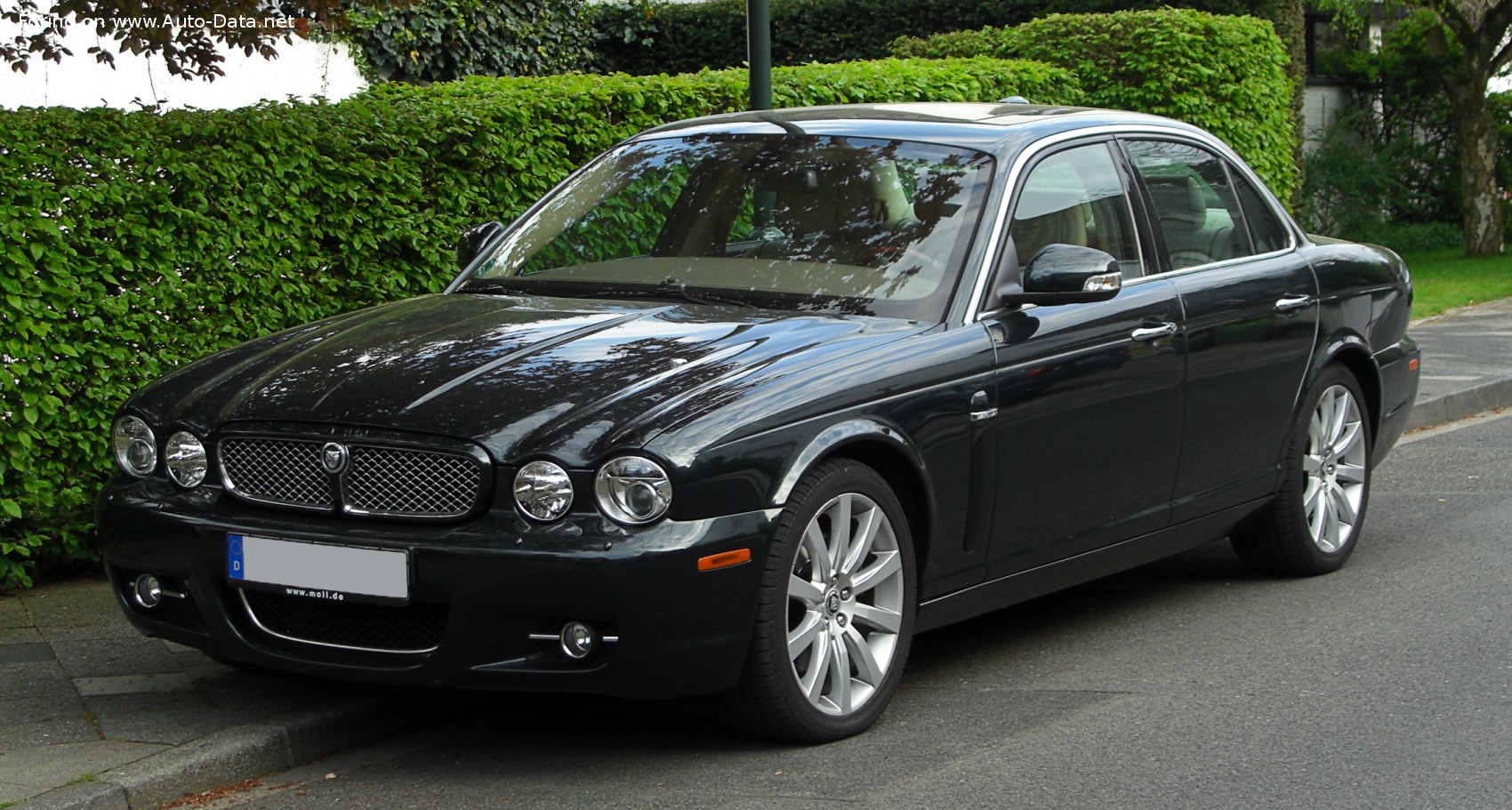 Specifications: Jaguar XJ (X358) R 4.2 V8 (395 Hp) Automatic 2007, 2008, 2009