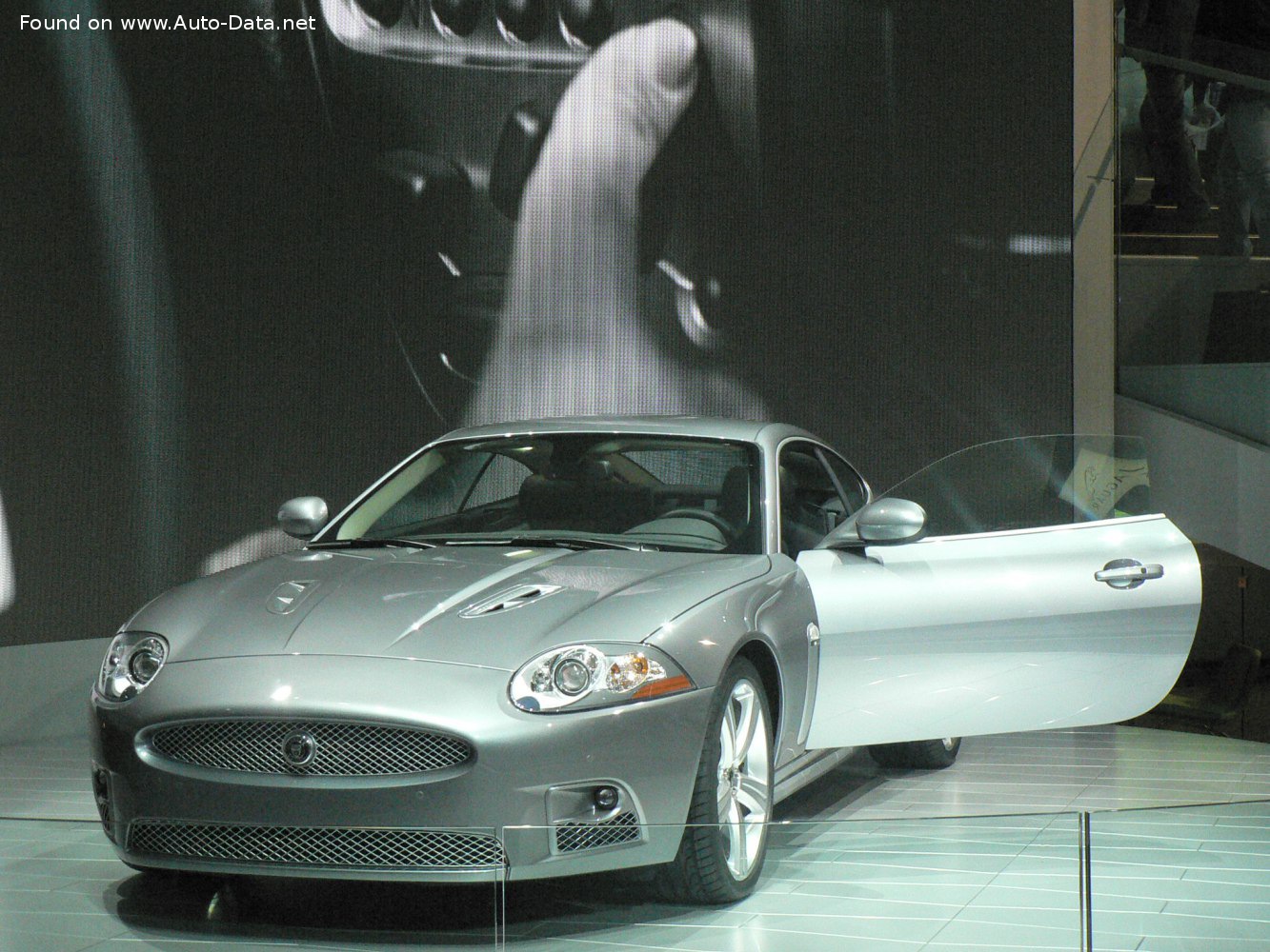 Specifications: Jaguar XK Coupe (X150) R 4.2 V8 (416 Hp) Automatic 2006, 2007, 2008, 2009