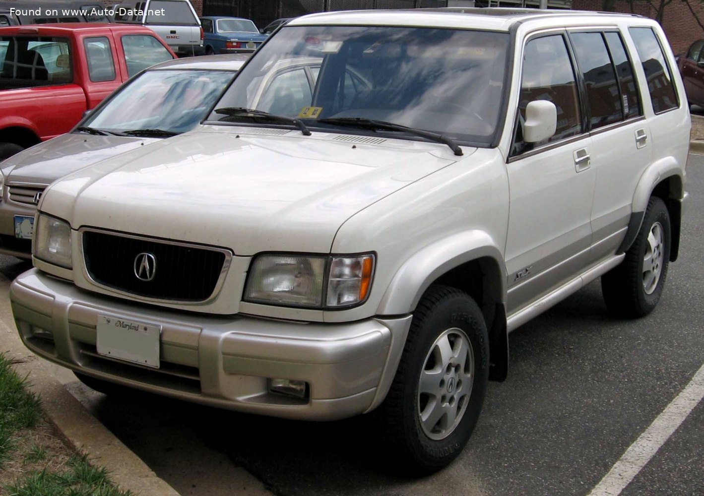 Specifications: Acura SLX 3.5 (218 Hp) /1998, 1999/