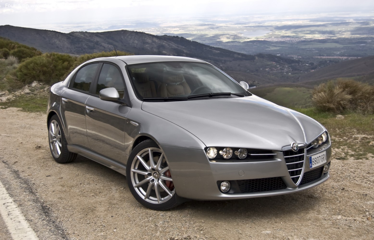 Specifications: Alfa Romeo 159 1.750 TBi (200 Hp) 2009, 2010, 2011
