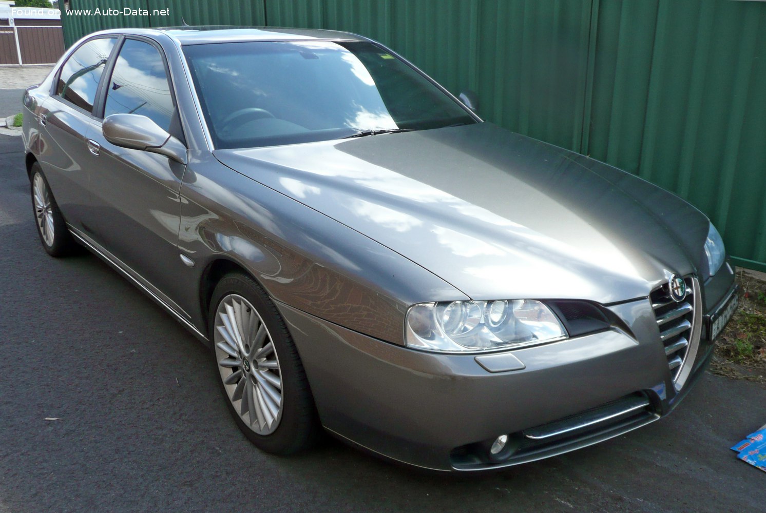 Specifications: Alfa Romeo 166 (936, facelift 2003) 2.4 JTD 10V (150 Hp) /2003, 2004, 2005/
