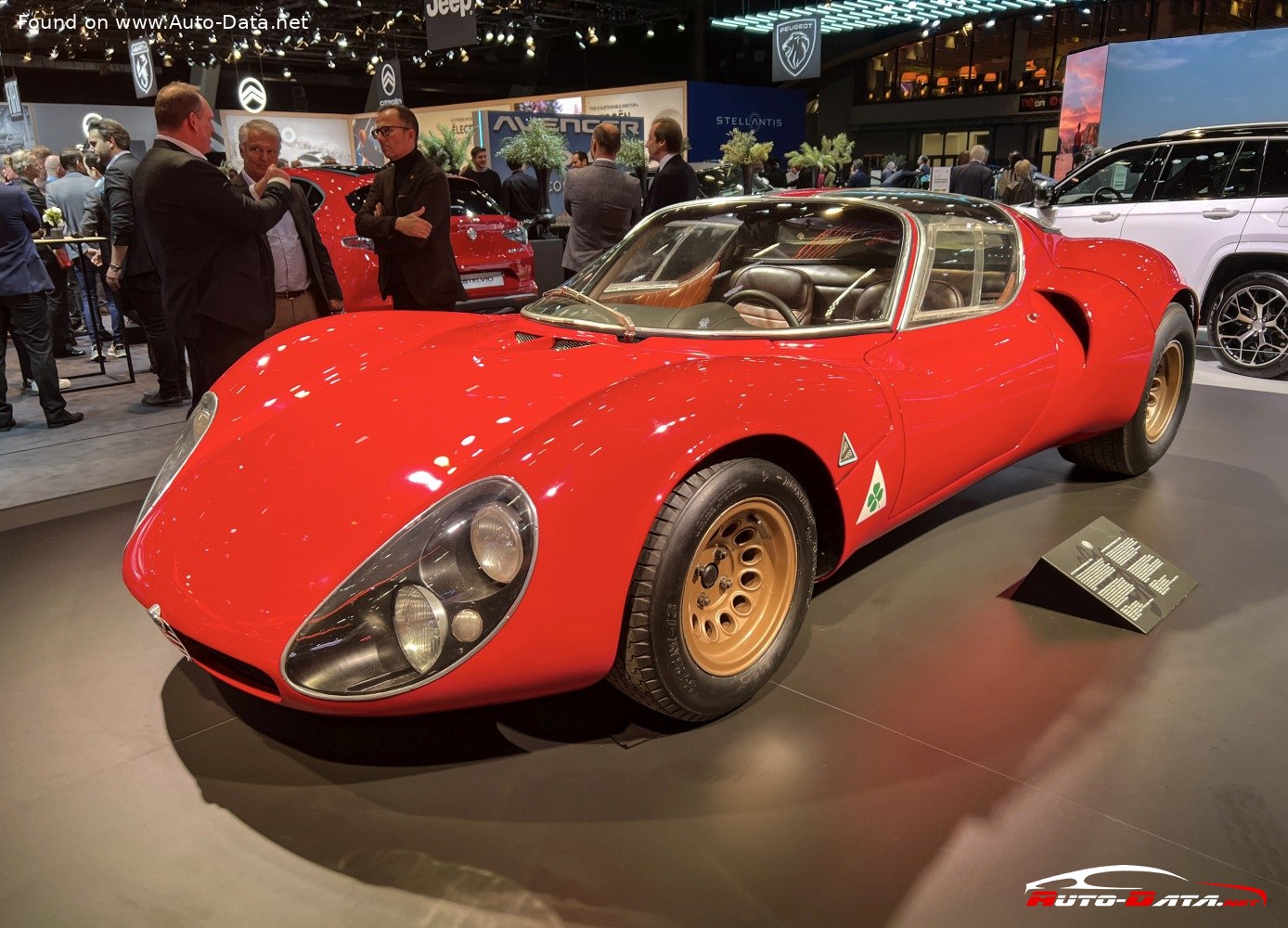 Specifications: Alfa Romeo 33 Stradale 2.0 V8 (230 Hp) 1967, 1968, 1969