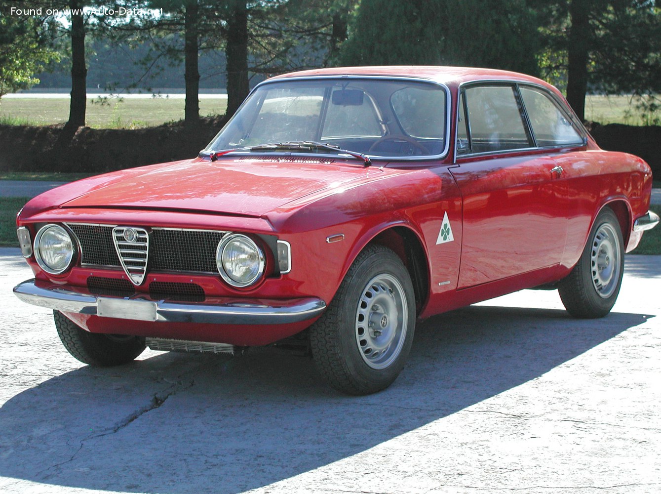 Specifications: Alfa Romeo GTA Coupe 1.3 Junior (110 Hp) 1968, 1969, 1970, 1971, 1972, 1973, 1974, 1975, 1976
