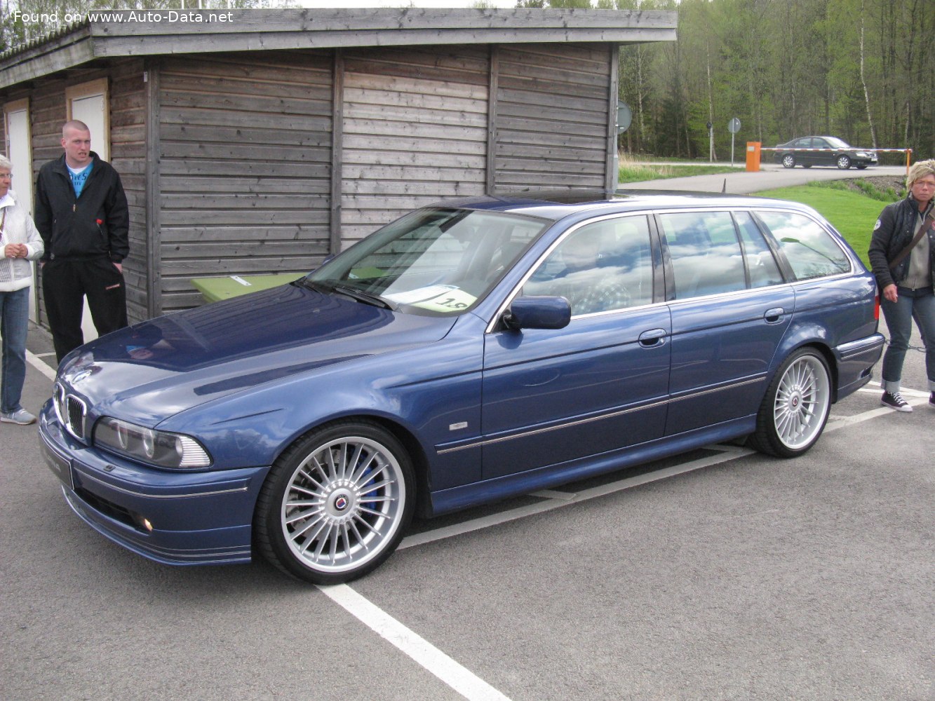 Specifications: Alpina B10 Touring (E39) 4.6 i V8 32V (347 Hp) Switchtronic 1998, 1999, 2000, 2001, 2002, 2003, 2004