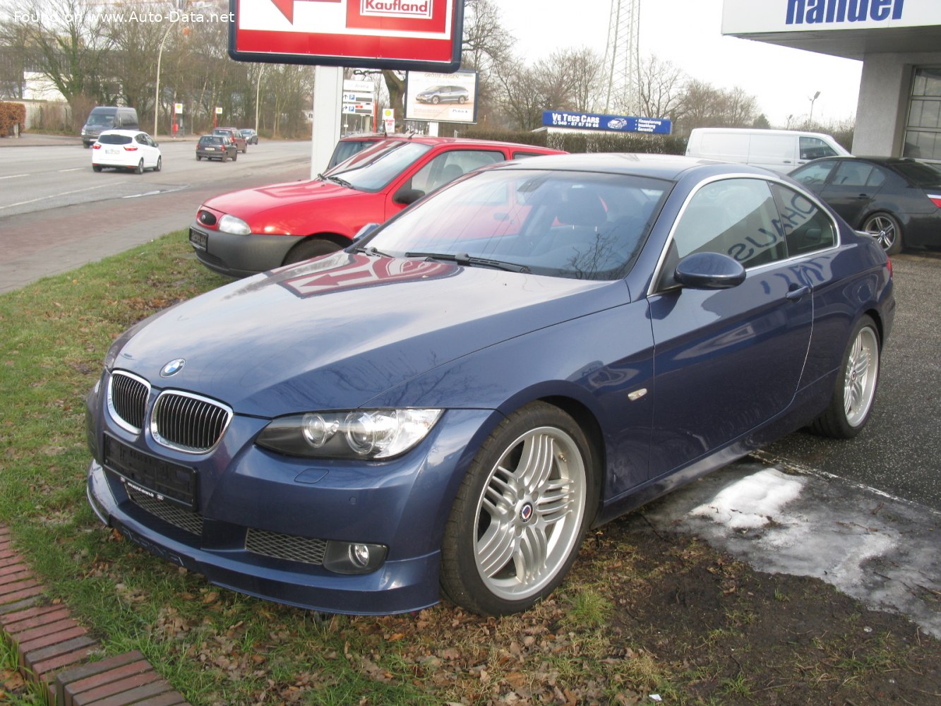 Specifications: Alpina B3 Coupe (E92) GT3 3.0 (408 Hp) Switch-Tronic 2012, 2013