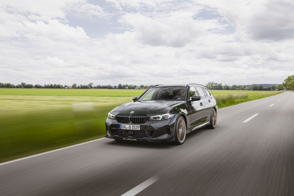 2025 Alpina B3 Touring (G21, facelift 2024) - Photo 1