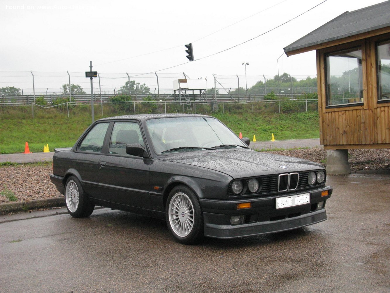 Specifications: Alpina B6 (E30) 2.8 (209 Hp) 1983, 1984, 1985, 1986
