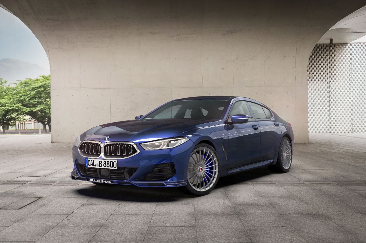 Specifications: Alpina B8 Gran Coupe (G16 LCI, facelift 2022) GT 4.4 V8 (634 Hp) xDrive Switch-Tronic 2025