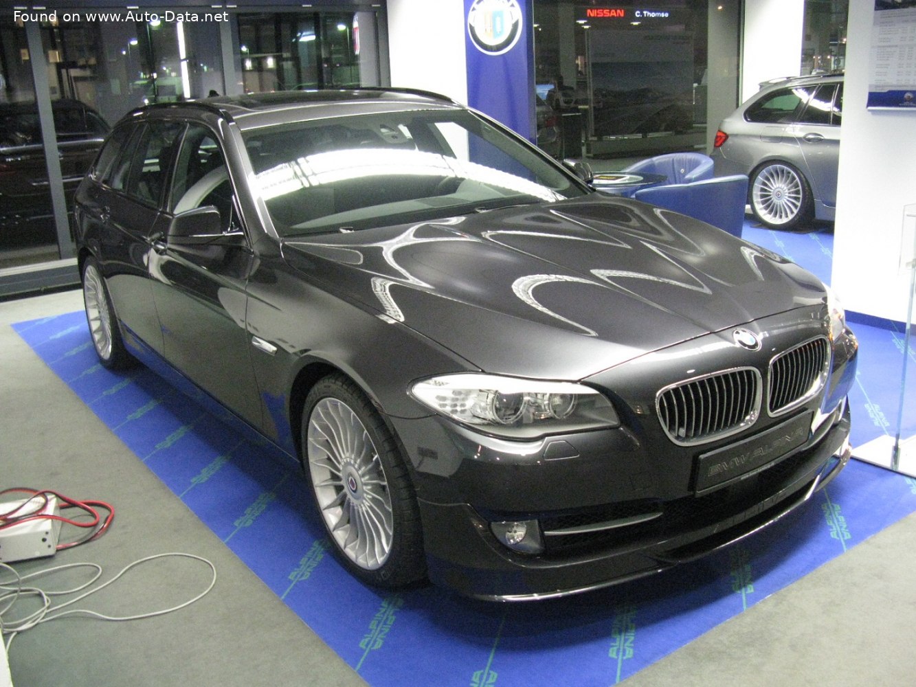 Specifications: Alpina D5 Touring (F11) 3.0 (350 Hp) BITURBO 2011, 2012, 2013