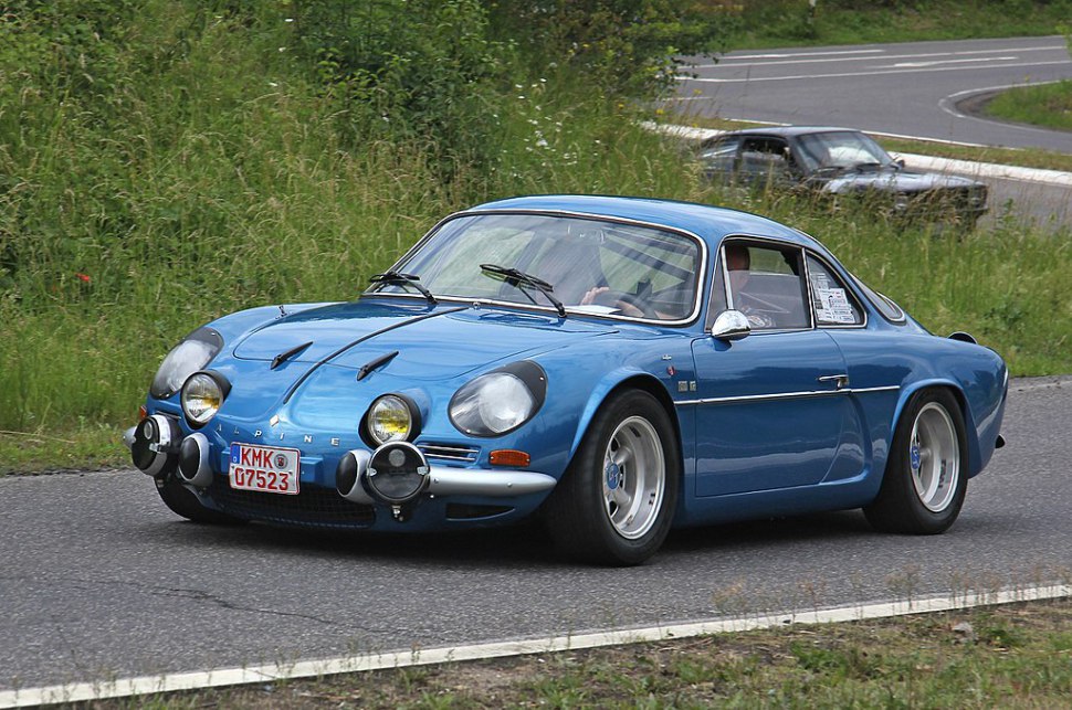 Specifications: Alpine 1300 1.3 G (103 Hp) 1970, 1971, 1972
