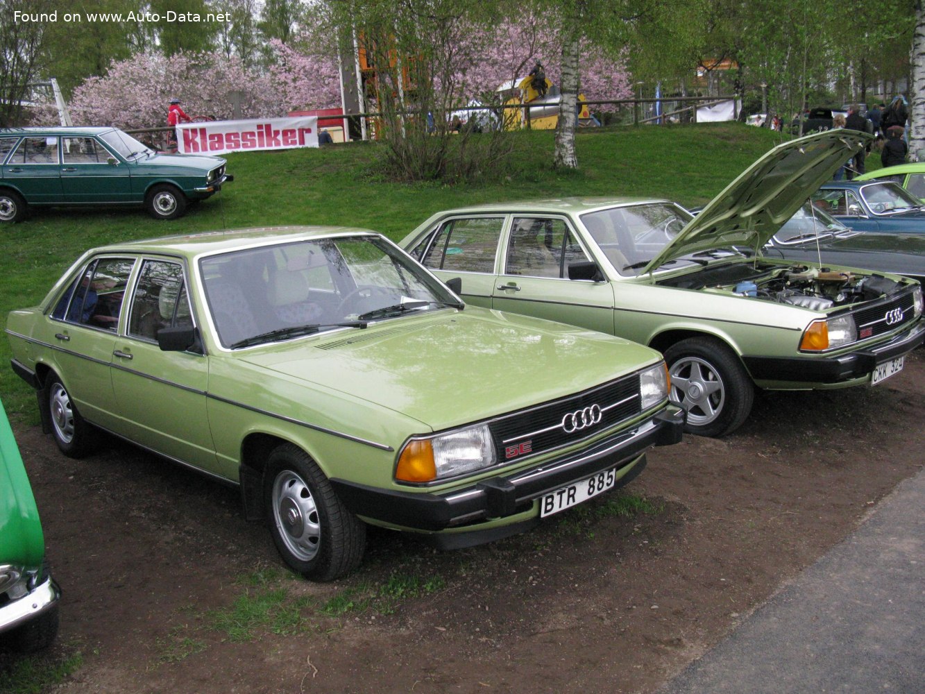 Specifications: Audi 100 (C2, Typ 43) 2.1 L (115 Hp) 1978, 1979
