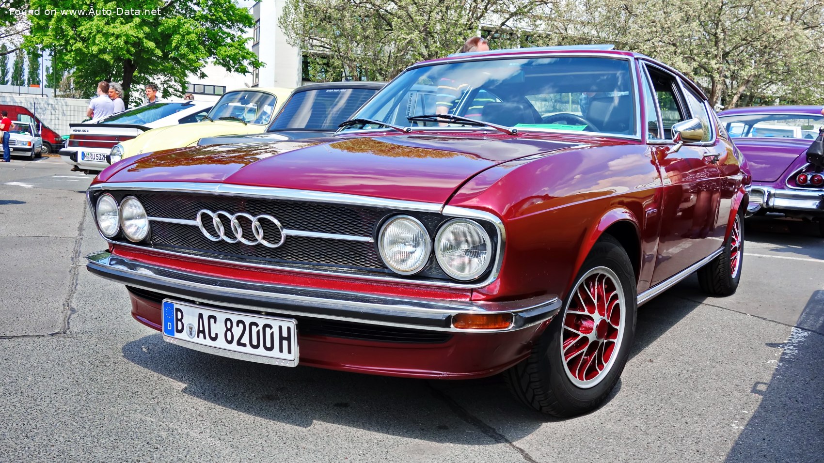 Specifications: Audi 100 Coupe S 1.9 (116 Hp) 1970, 1971