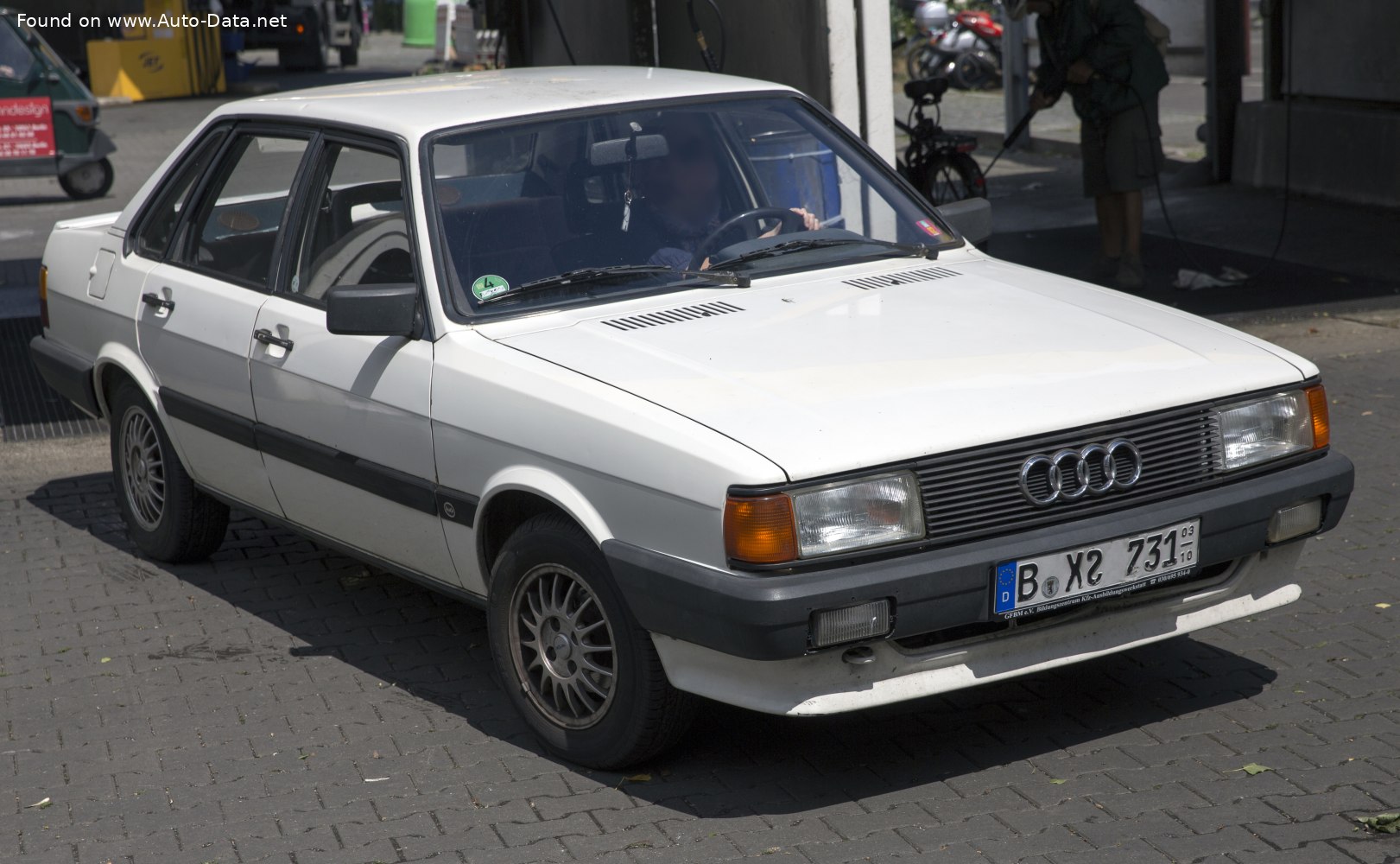 Specifications: Audi 80 (B2, Typ 81,85, facelift 1984) 1.3 C (60 Hp) 1984, 1985, 1986