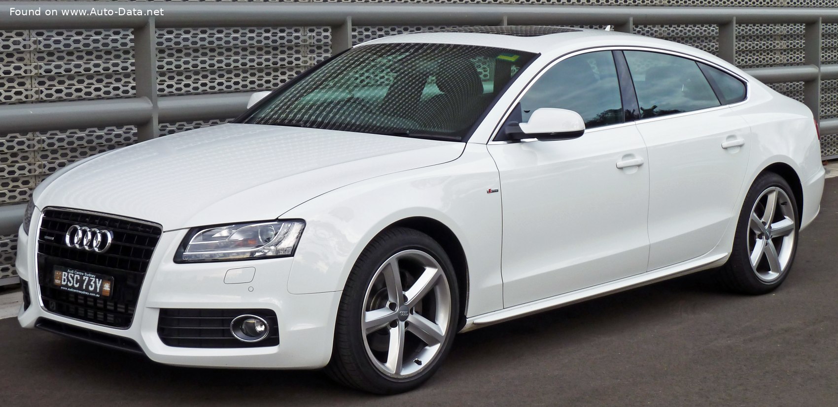 Specifications: Audi A5 Sportback (8TA) 2.0 TFSI (211 Hp) quattro 2009, 2010, 2011