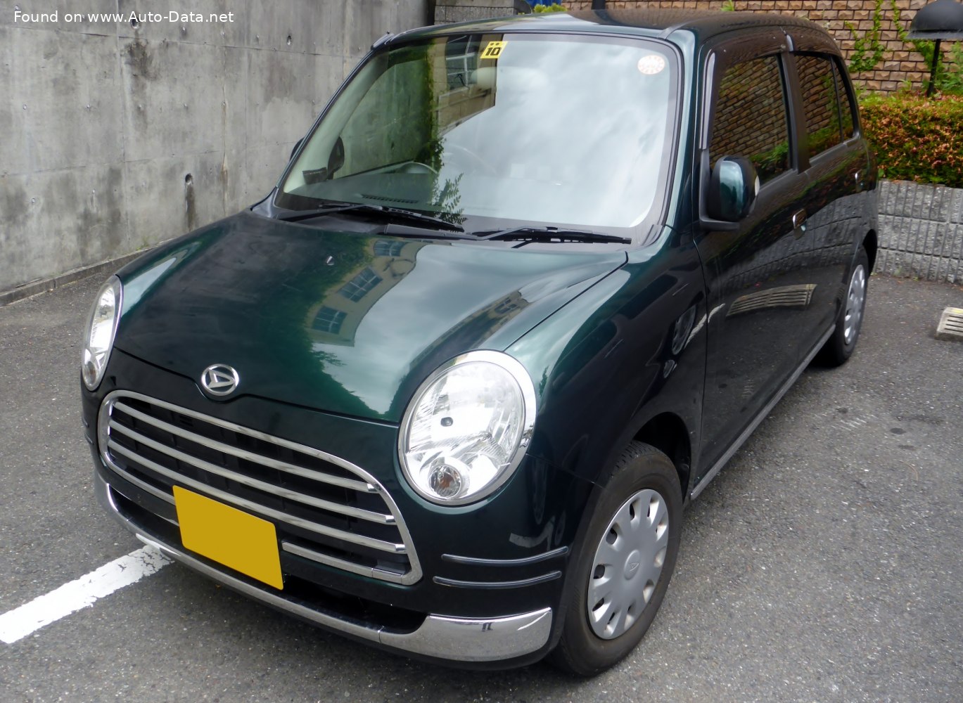 Specifications: Daihatsu Mira Gino (L650) 0.7 (58 Hp) 4WD 2004, 2005, 2006, 2007, 2008, 2009