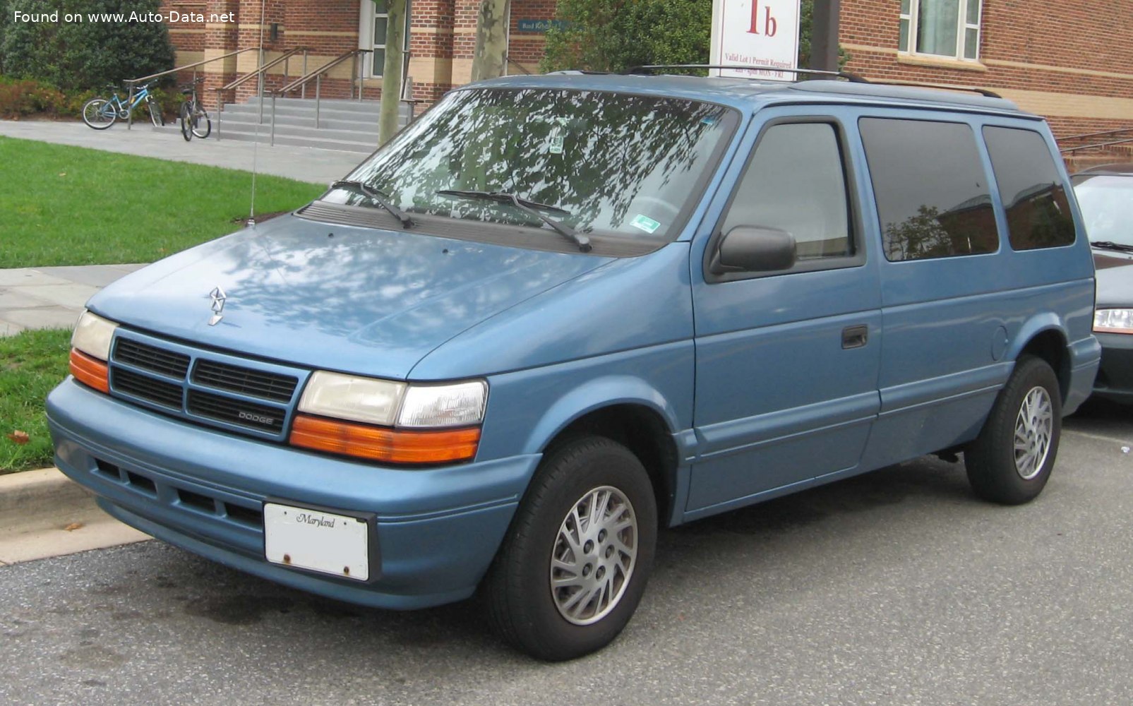 Specifications: Dodge Caravan II SWB 3.0 V6 (144 Hp) 4×4 Automatic 1991, 1992, 1993, 1994, 1995