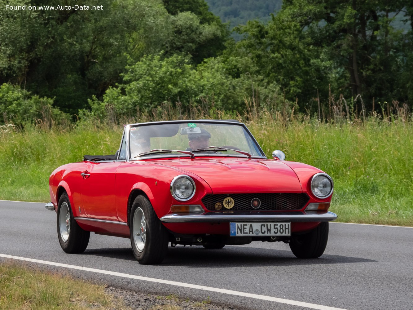 Specifications: Fiat 124 Spider 1400 Sport (90 Hp) 1966, 1967, 1968, 1969
