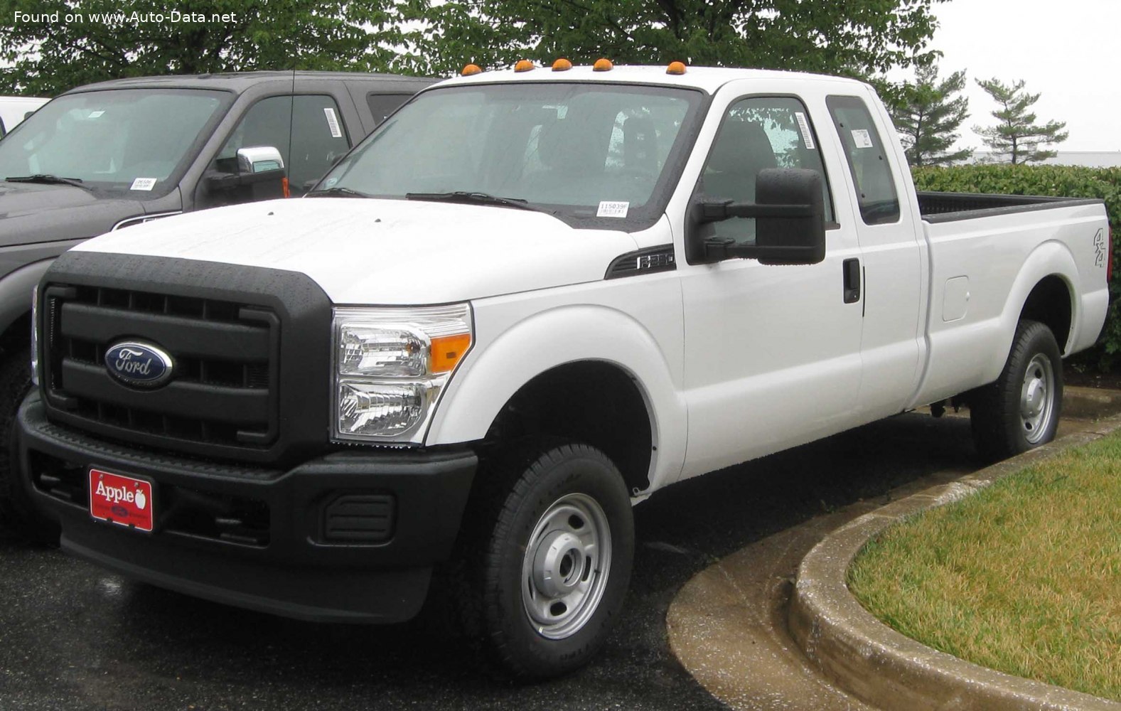 Specifications: Ford F-250 Super Duty III Super Cab Long box 6.7 V8 Power Stroke TD (400 Hp) Automatic 2011, 2012, 2013, 2014, 2015, 2016