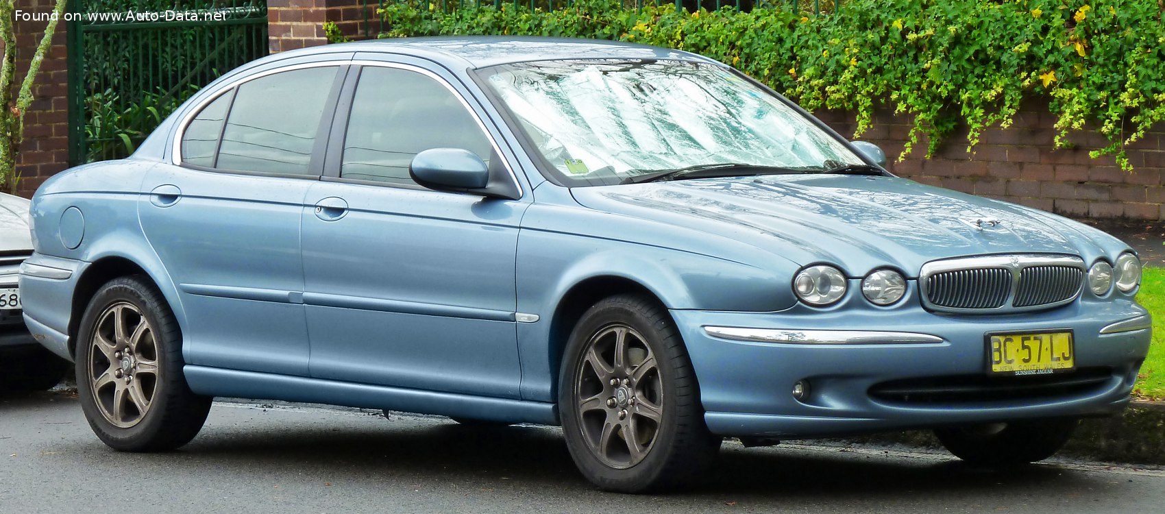 Specifications: Jaguar X-type (X400) 2.0 TDi (130 Hp) 2003, 2004, 2005, 2006, 2007, 2008, 2009