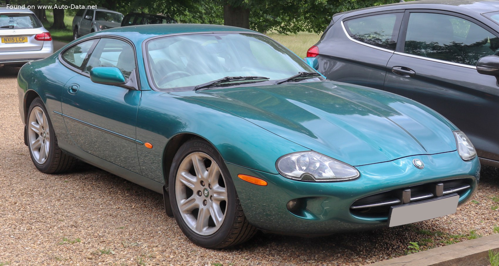 Specifications: Jaguar XK Coupe (X100) 4.2 V8 (298 Hp) Automatic 2002, 2003, 2004, 2005
