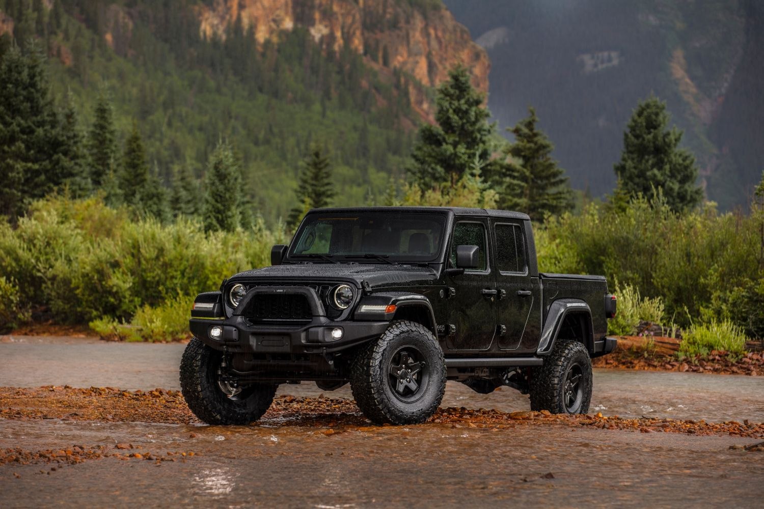 Specifications: Jeep Gladiator (JT, facelift 2024) Mojave 3.6 Pentastar V6 (285 Hp) 4×4 Automatic 2024, 2025