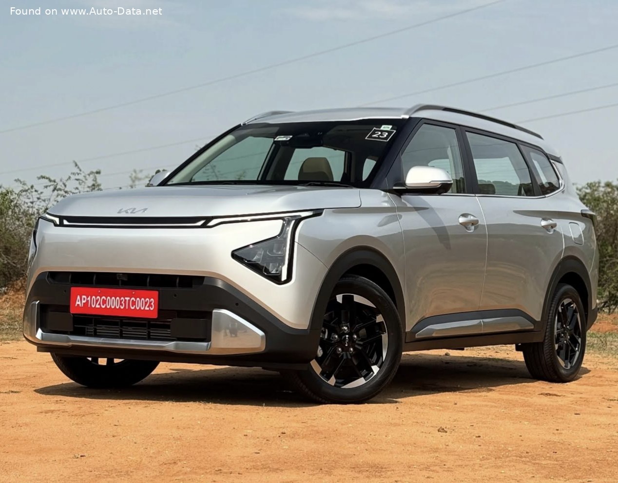 Specifications: Kia Carens Clavis IV (facelift 2025) 42 kWh (135 Hp) Electric 2025