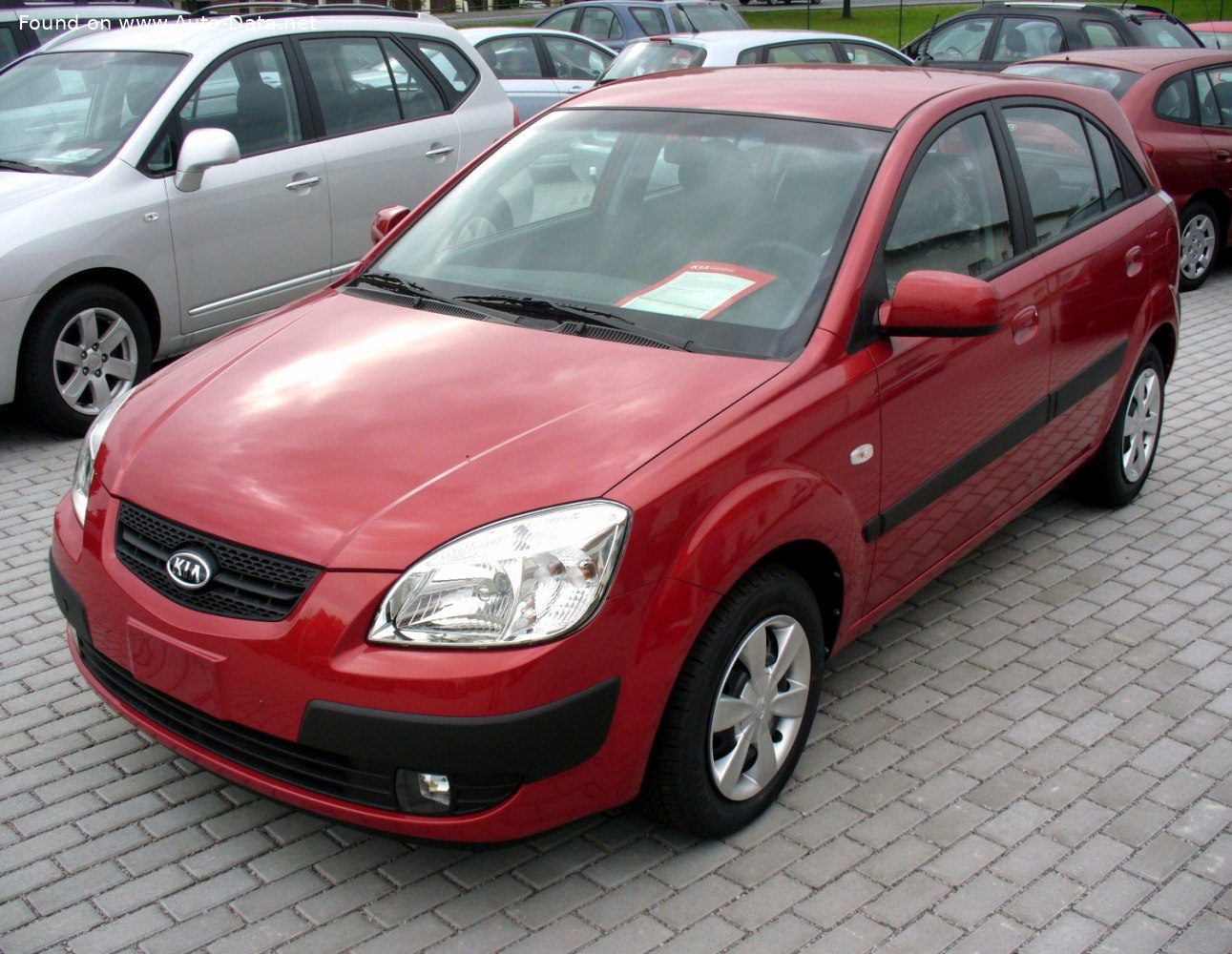 Specifications: Kia Rio II Hatchback (JB) 1.4 i 16V (97 Hp) Automatic 2005, 2006, 2007, 2008, 2009