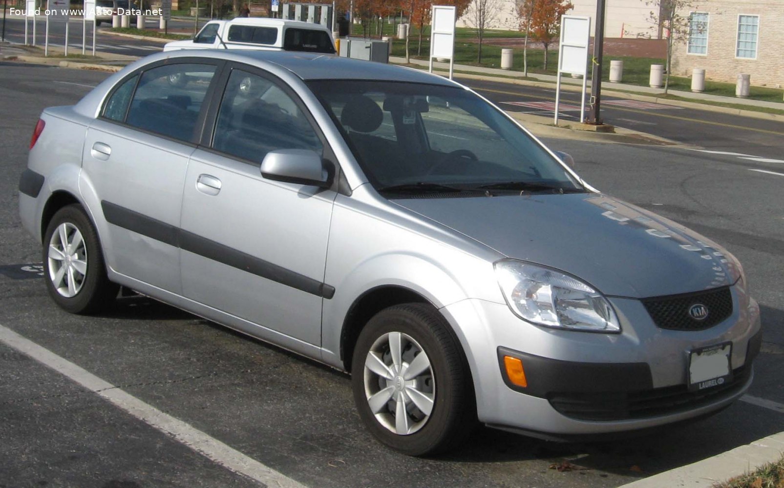 Specifications: Kia Rio II Sedan (JB) 1.4 i 16V (97 Hp) Automatic 2005, 2006, 2007, 2008, 2009