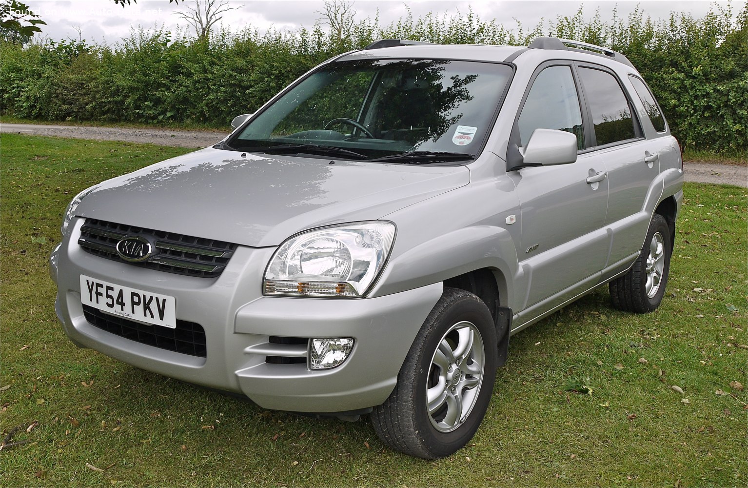 Specifications: Kia Sportage II 2.0 CRDi (113 Hp) 4WD 2004, 2005