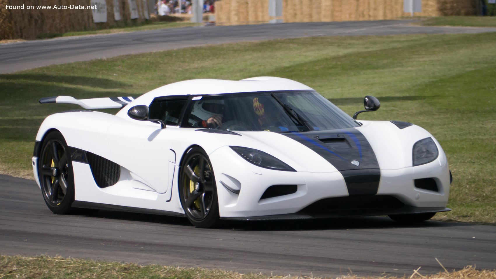 Specifications: Koenigsegg Agera 5.0 V8 (960 Hp) Automatic 2010, 2011, 2012, 2013, 2014, 2015, 2016, 2017, 2018
