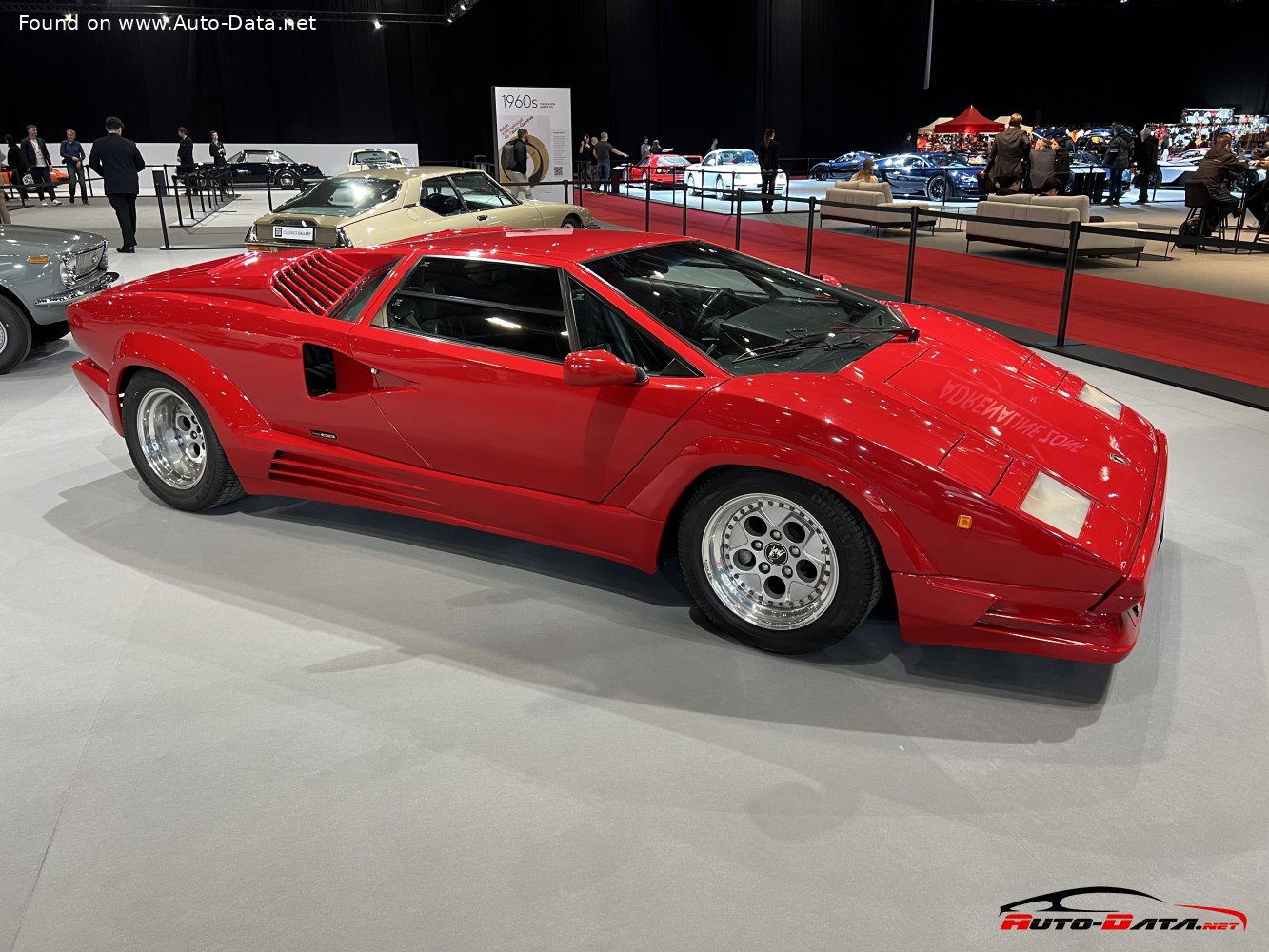 Specifications: Lamborghini Countach LP5000 QV (455 Hp) 1988