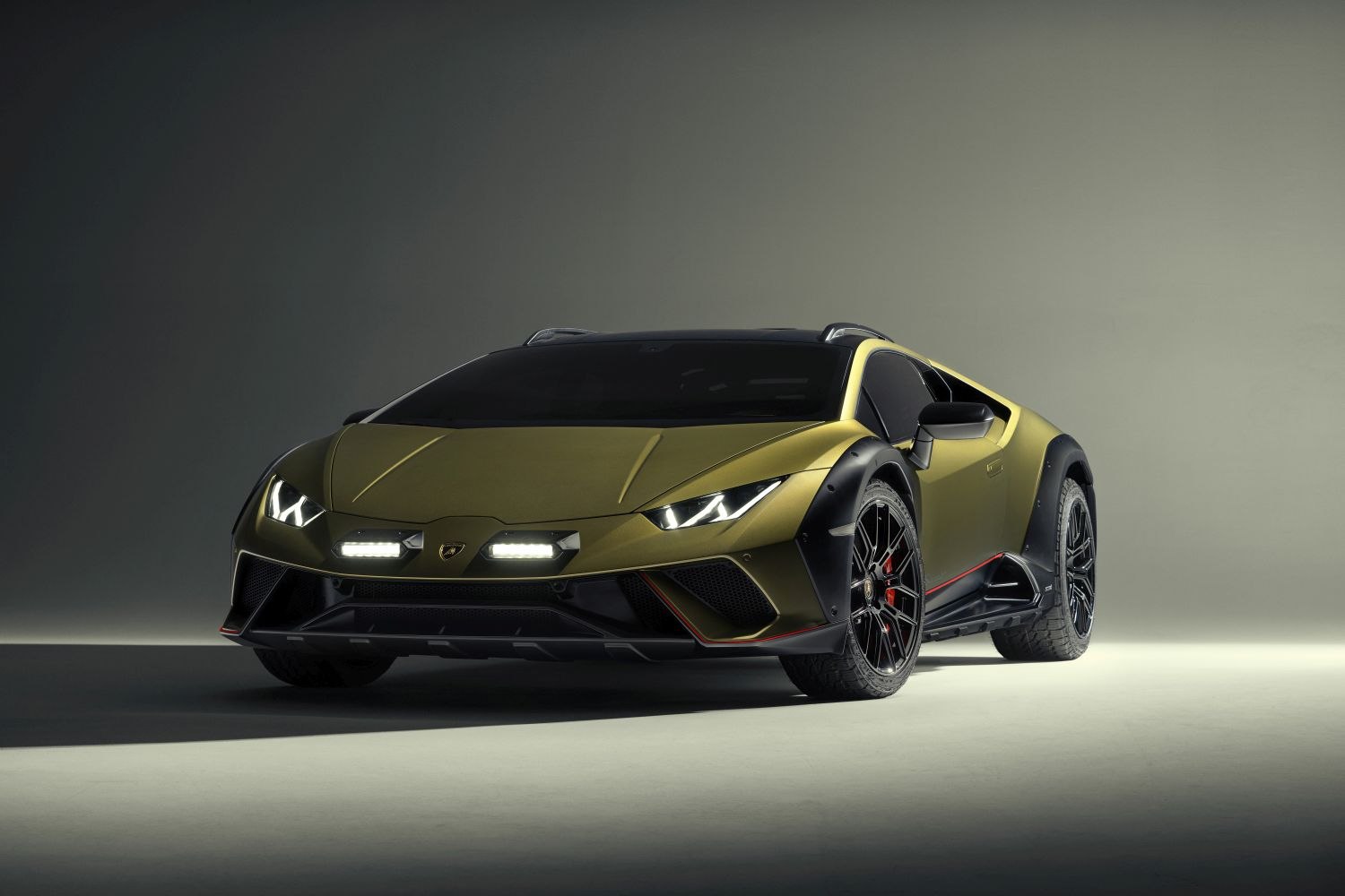 Specifications: Lamborghini Huracan Sterrato (facelift 2023) 5.2 V10 (610 Hp) AWD LDF 2023, 2024, 2025