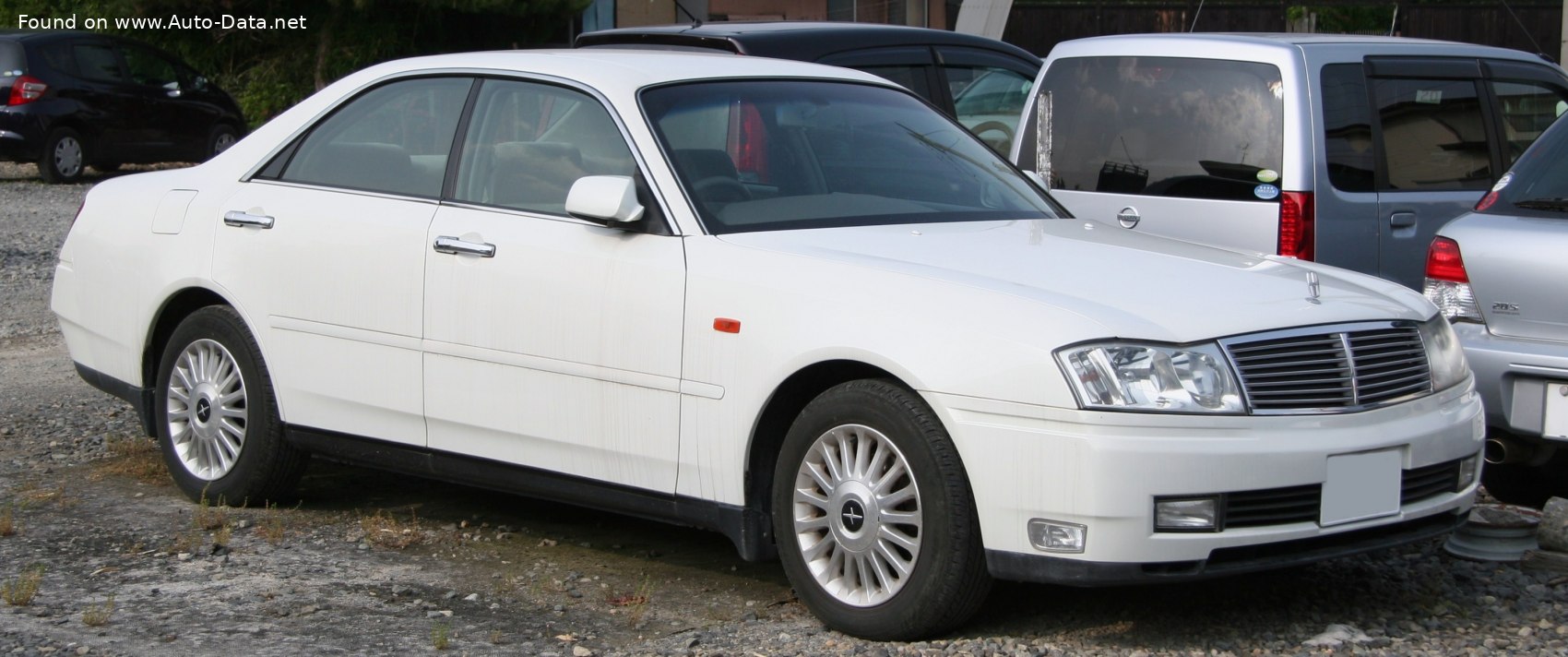 Specifications: Nissan Cedric (Y34) 3.0i V6 (240 Hp) Automatic 1999, 2000, 2001