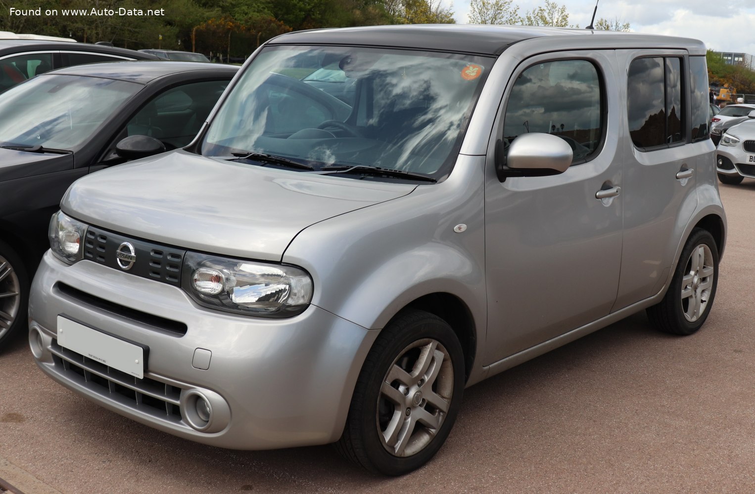 Specifications: Nissan Cube (Z12) 1.6 (110 Hp) 2010, 2011