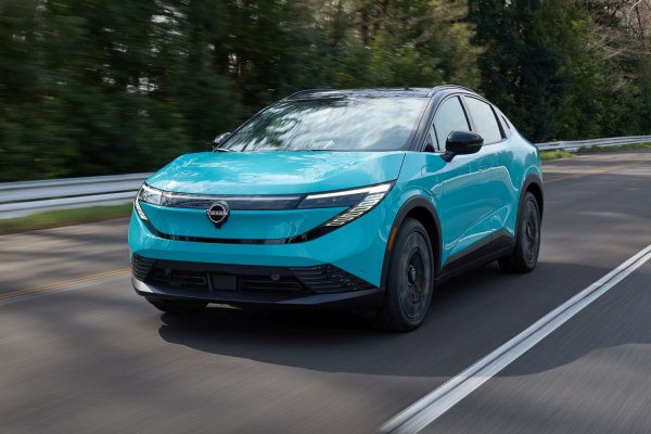 2026 Nissan Leaf III (ZE2) - Photo 1