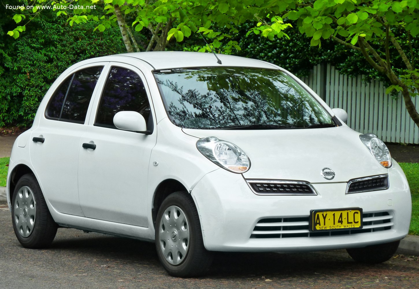 Specifications: Nissan Micra (K12) 1.2 i 16V (65 Hp) 2005, 2006, 2007, 2008, 2009, 2010