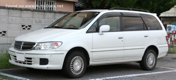 1998 Nissan Presage - Photo 1