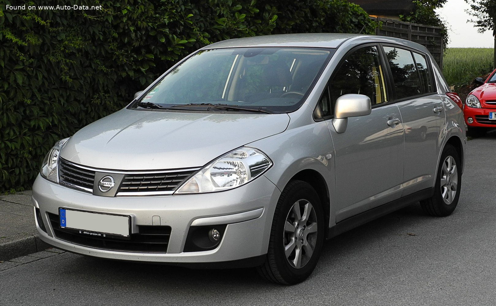 Specifications: Nissan Tiida Hatchback 1.8i (126 Hp) 2004, 2005, 2006, 2007, 2008