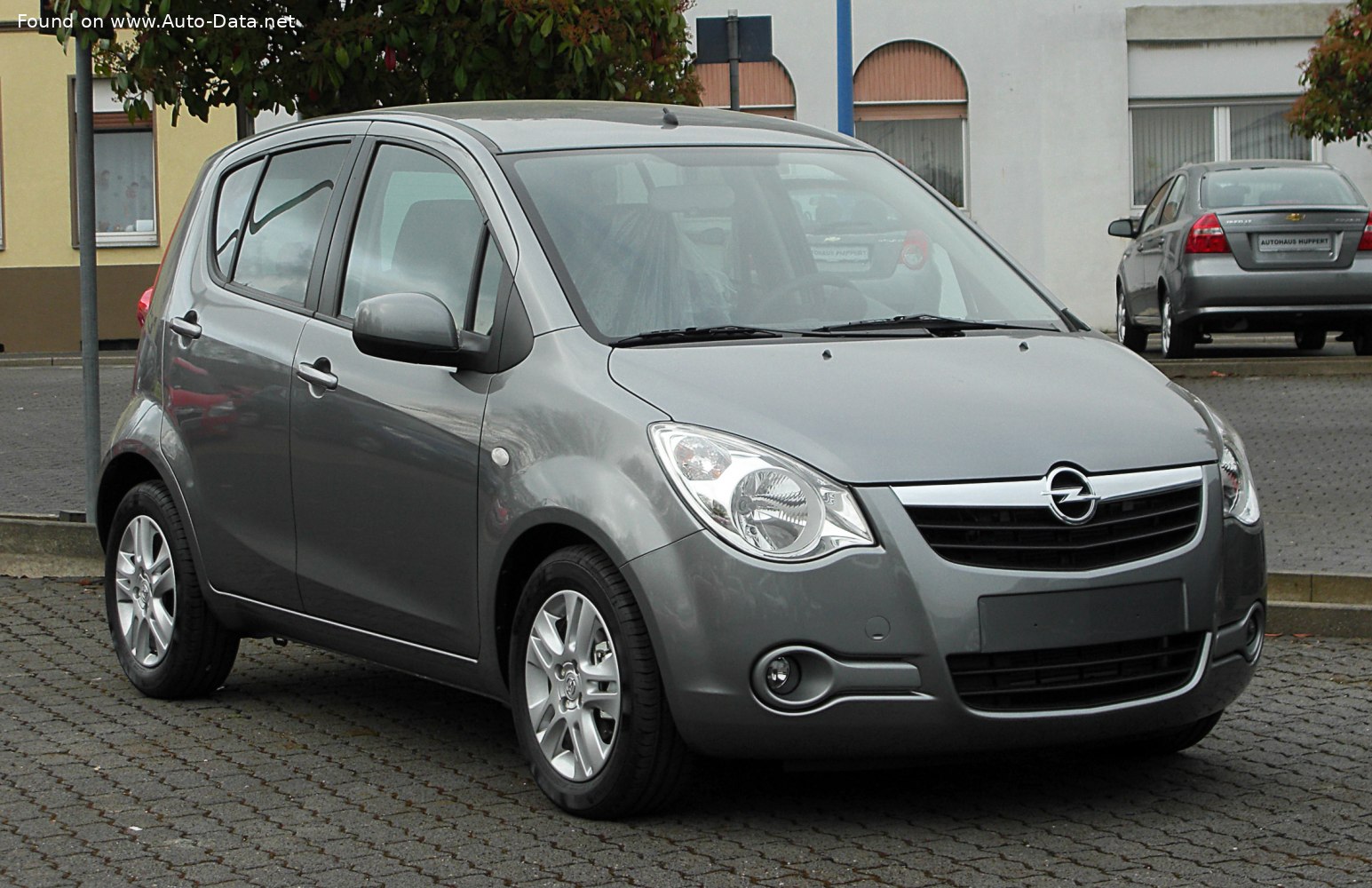 Specifications: Opel Agila II 1.3 CDTI (70 Hp) 2008, 2009, 2010