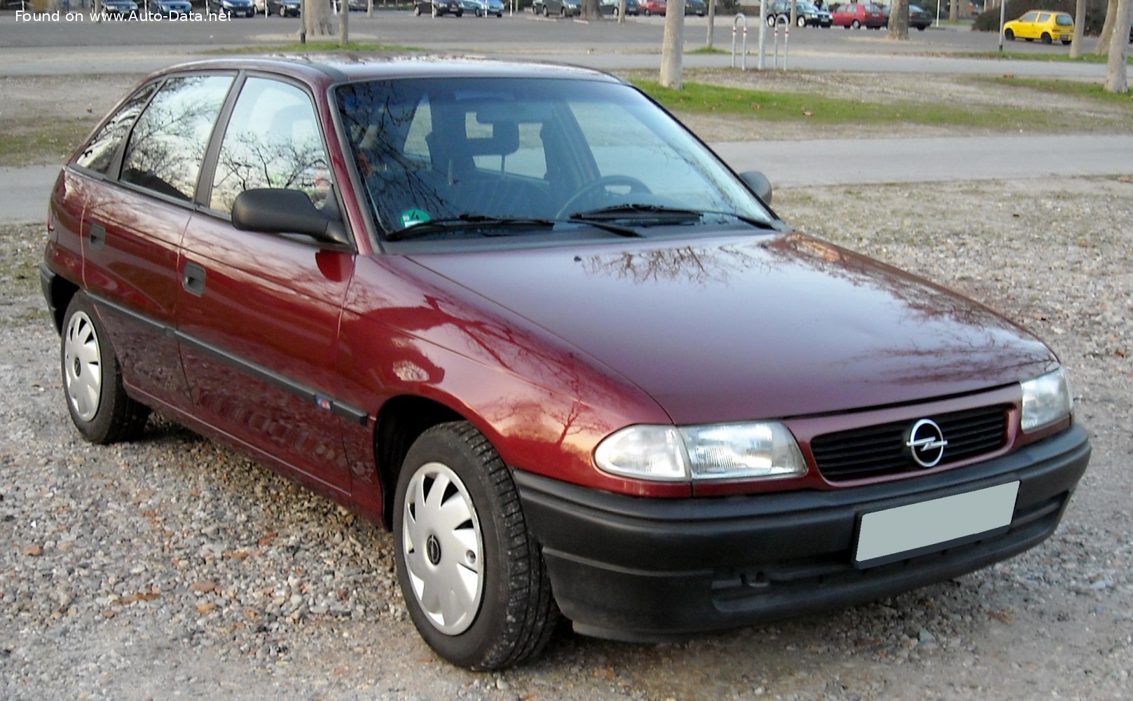 Specifications: Opel Astra F (facelift 1994) 1.6i (75 Hp) Automatic 1996, 1997