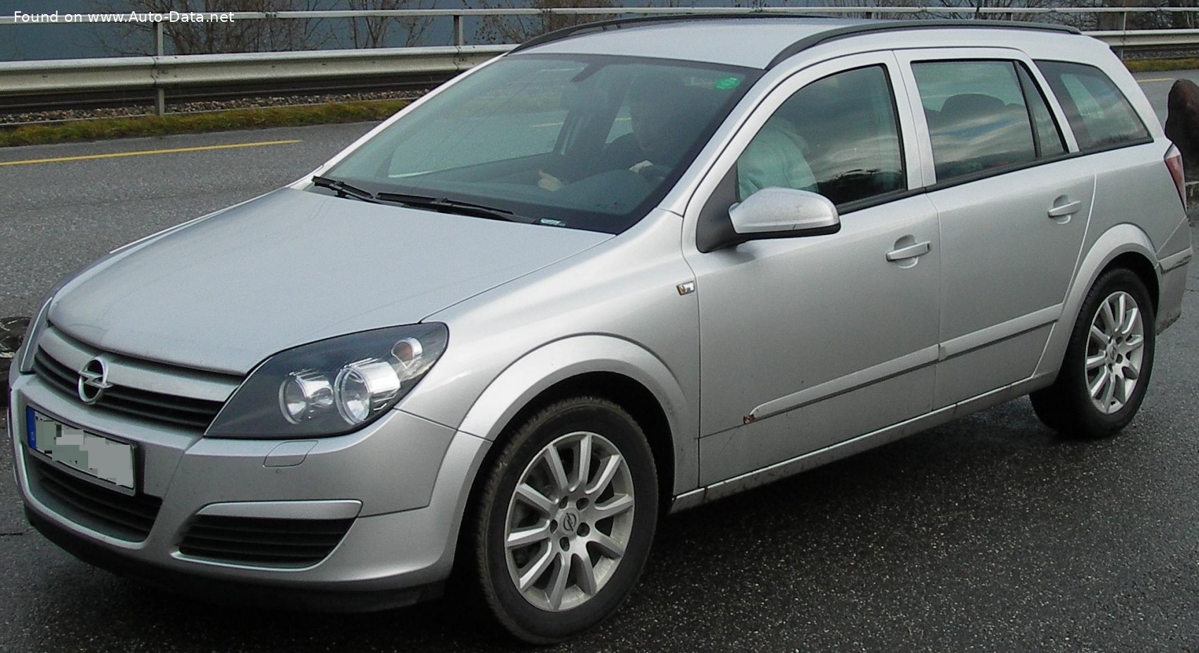 Specifications: Opel Astra H Caravan 1.6i 16V (105 Hp) 2004, 2005, 2006