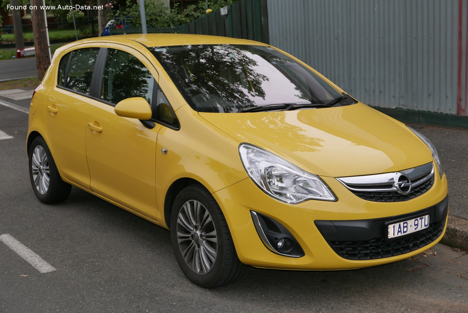 Specifications: Opel Corsa D (Facelift 2011) 5-door 1.2 XER (85 Hp) 2011, 2012, 2013, 2014