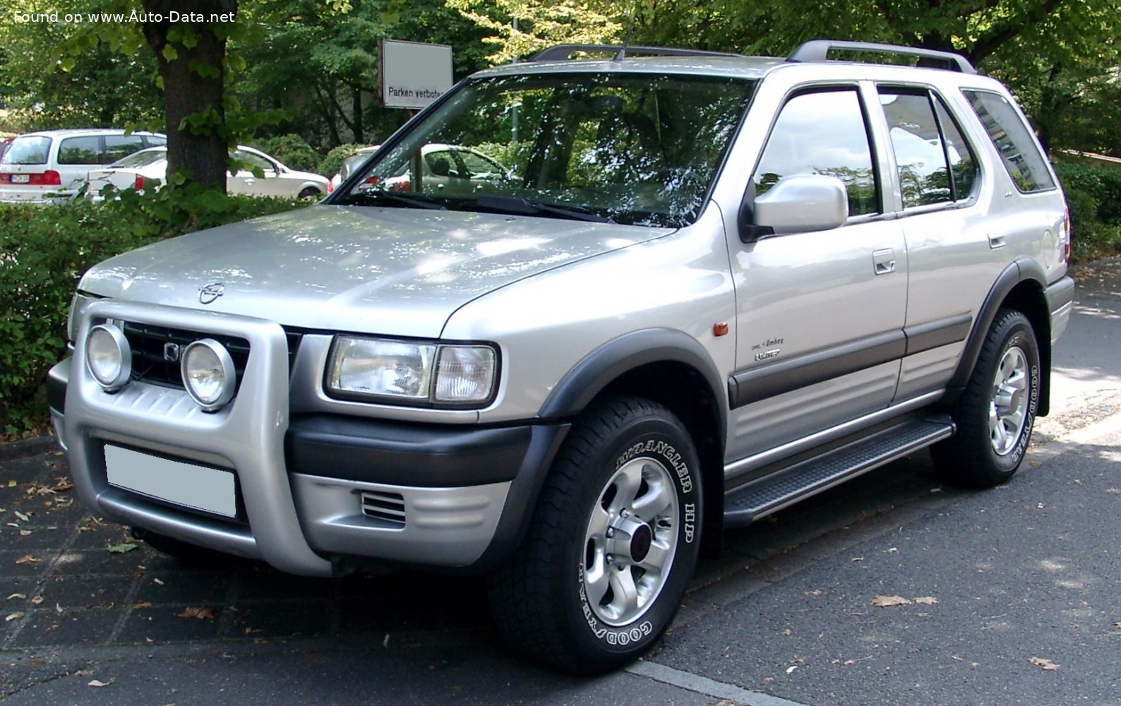 Specifications: Opel Frontera B 2.2 DTI (115 Hp) 4×4 1998, 1999, 2000, 2001, 2002, 2003