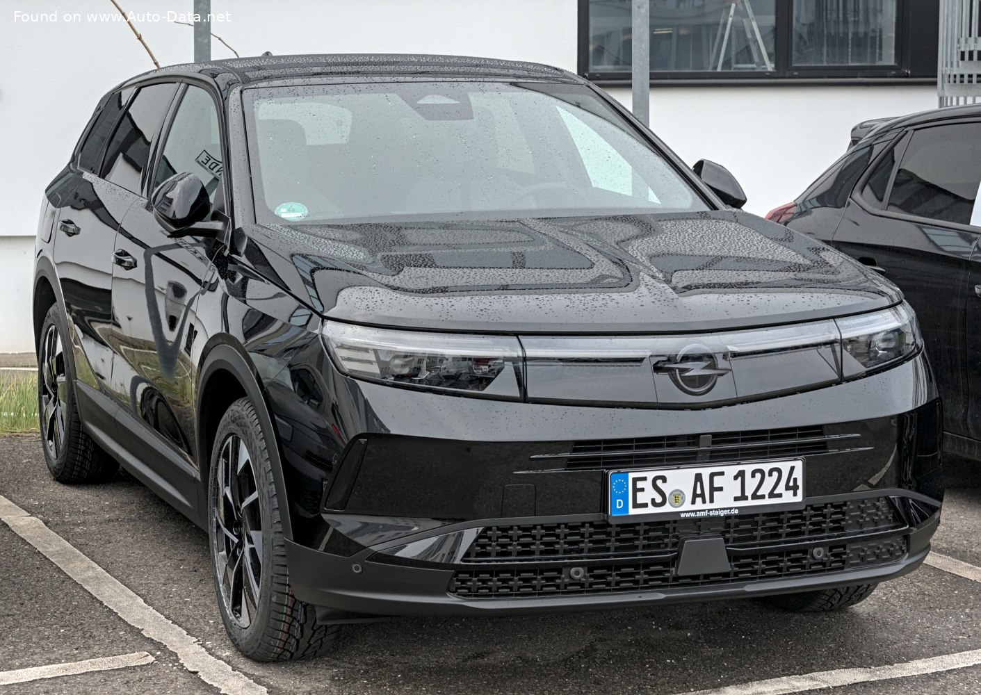 Specifications: Opel Grandland B 1.6 Turbo (195 Hp) Plug-in Hybrid e-DCT 2024, 2025