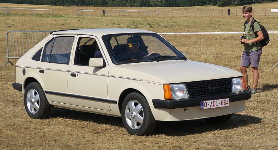 Specifications: Opel Kadett D 1.2 (54 Hp) 1982, 1983, 1984