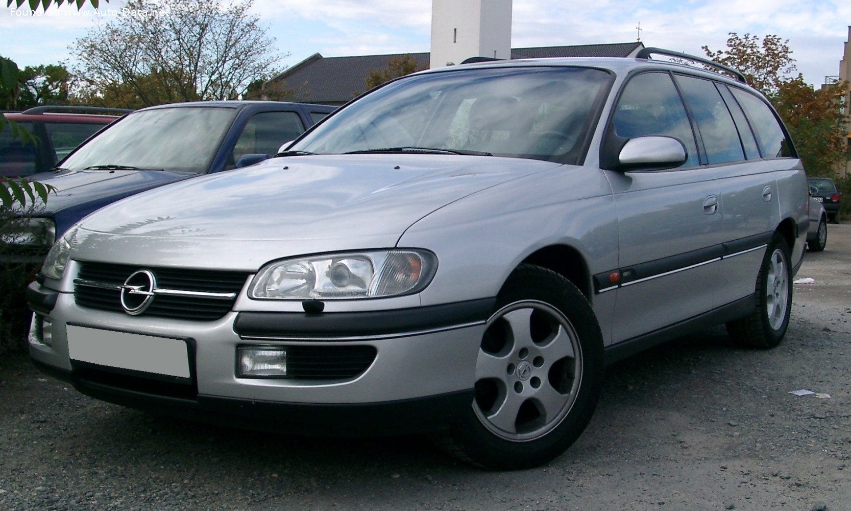 Specifications: Opel Omega B Caravan 2.5i V6 (170 Hp) 1994, 1995, 1996, 1997, 1998, 1999