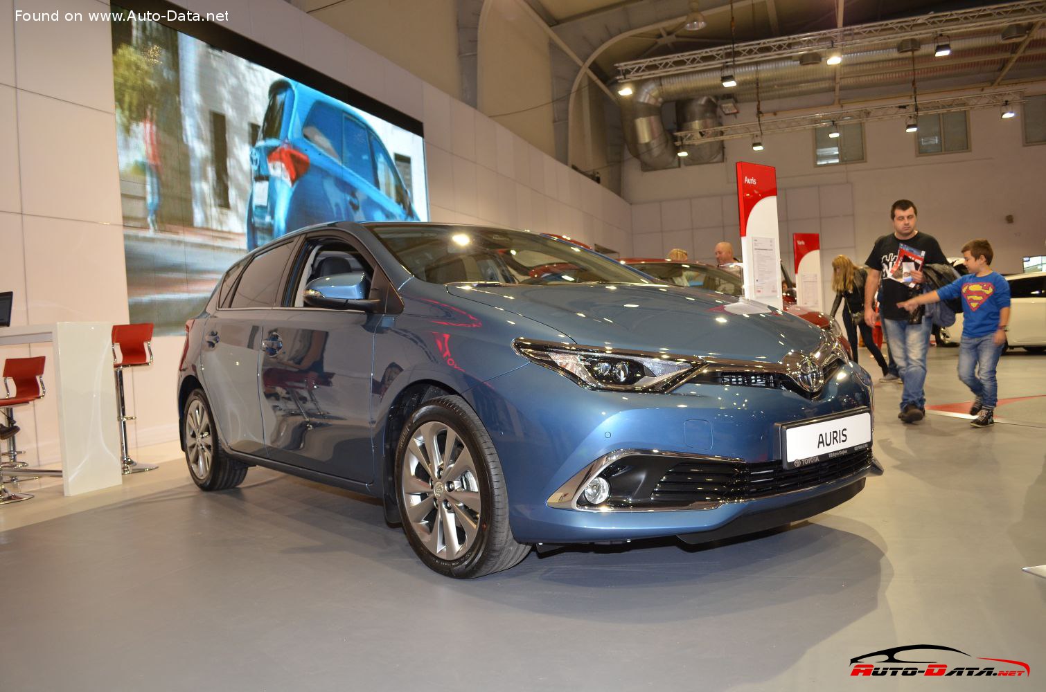 Specifications: Toyota Auris II (facelift 2015) 1.4 D-4D (90 Hp) 2015, 2016, 2017, 2018