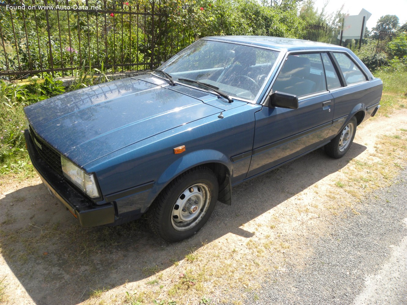 Specifications: Toyota Corolla Hatch IV (E70) 1.3 (KE70) (65 Hp) 1982, 1983