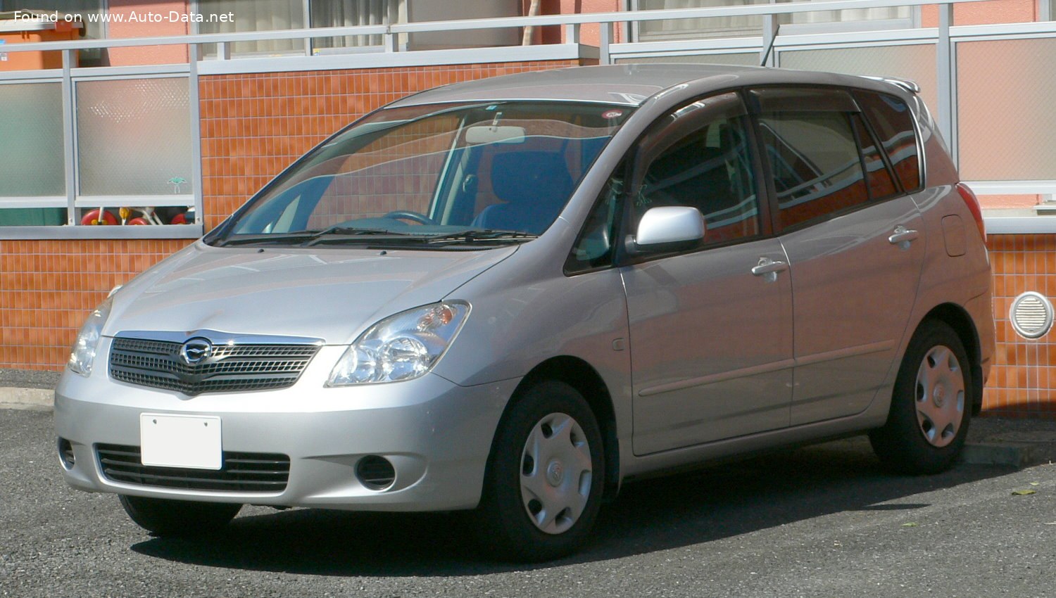 Specifications: Toyota Corolla Spacio II (E120) 1.4 (97 Hp) 2001, 2002, 2003