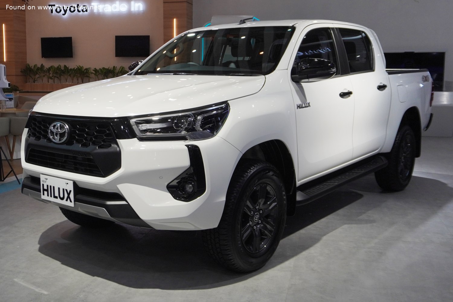 Specifications: Toyota Hilux Double Cab VIII (facelift 2024) 2.4d (150 Hp) 4×4 Automatic 2024, 2025
